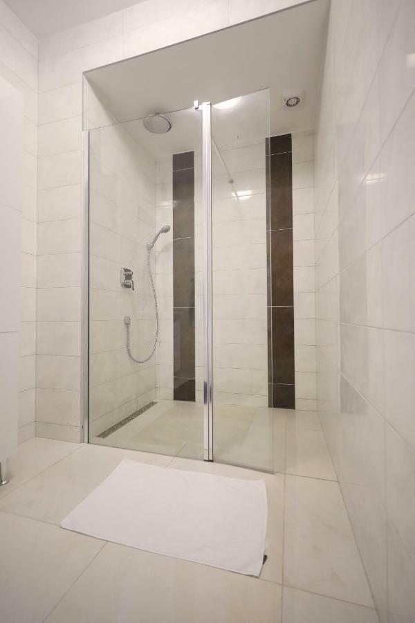 Apartmani Vlado Mitar Sukošan Εξωτερικό φωτογραφία